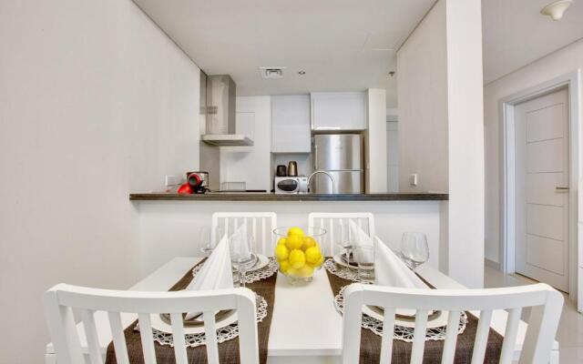 Ultra Modern 1BD in Damac Heights Dubai Marina