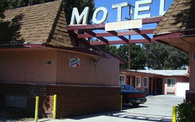 Searle Motel
