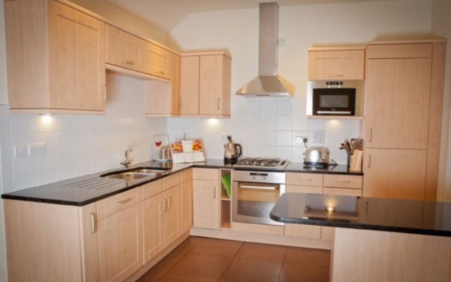 West Fenton Court