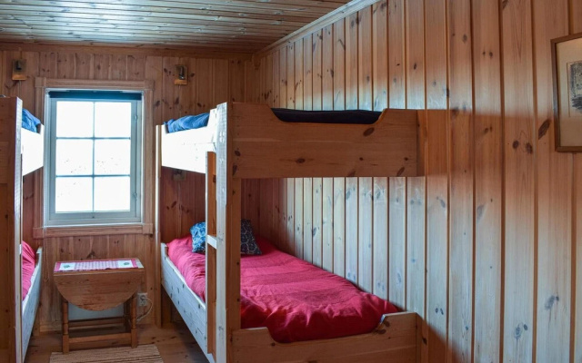 Beautiful Home in Røn With 3 Bedrooms