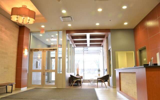 Executive Suites by Roseman - Allura
