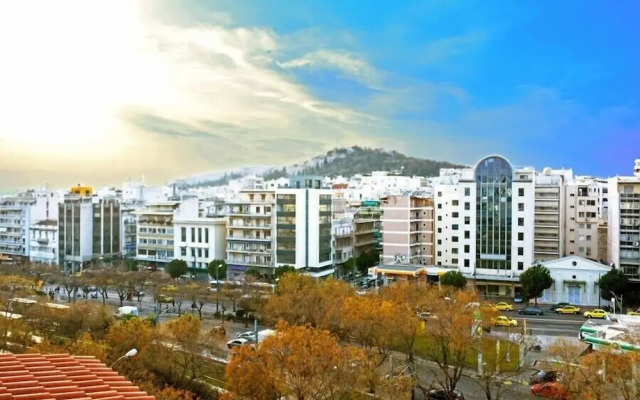 Three Bedrooms Apartment in City Center