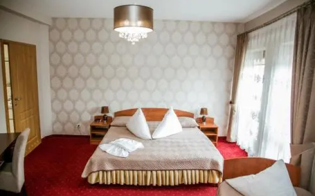 Hotel Oaza