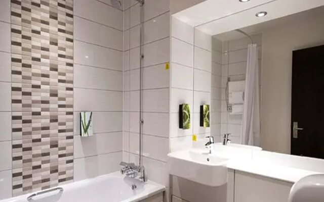Premier Inn Edinburgh Park(The Gyle)Hotel