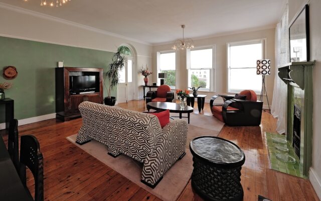 Barry Hall Luxury Apartments