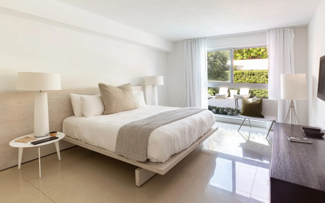 Beach Haus Bal Harbour