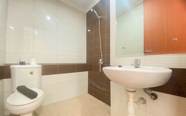 Homey And Cozy Stay Studio Margonda Residence 3 Apartment