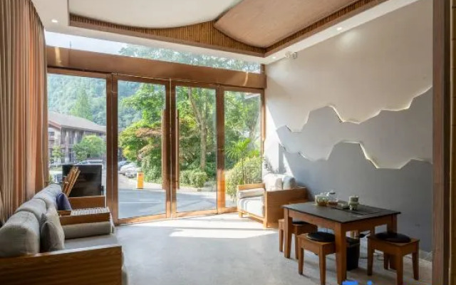 Sanqingshan Meditation Chenyin B&B (Eastern Jinsha Cableway Branch)