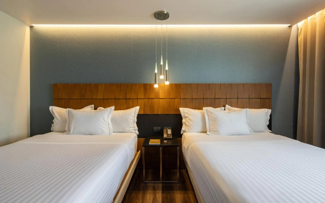 Hotel Real del Río