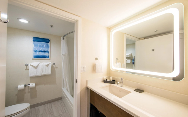 SeaCrest OceanFront Hotel