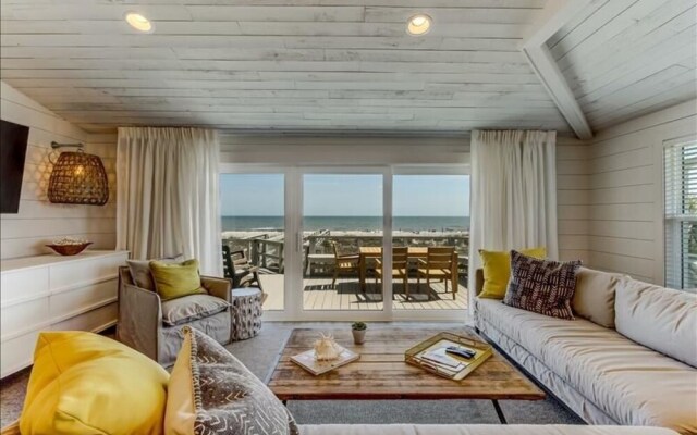 Yellow Oceanfront Hotel Room With Spectacular View of Atlantic Ocean by Redawning