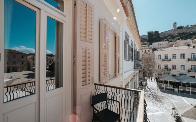 Castellano Hotel & Suites