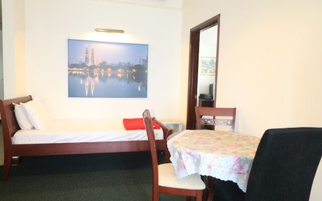 Raintree Apartment Suites at Times Square