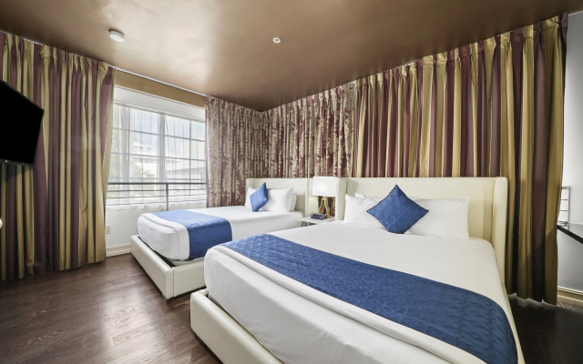 Riviera Hotel South Beach