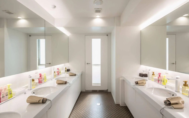 Capsule Resort Kyoto Square
