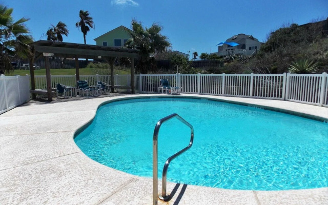 Seamist - 1 Br Condo