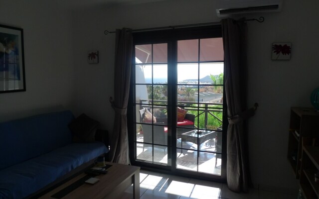 Amarilla Golf Loft Apartment Stunning Views