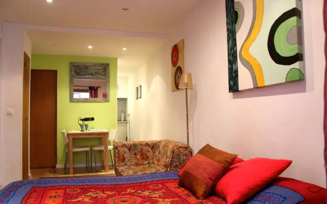 Bairro Alto Luz 2 Bedroom Apartment - RNU 69321