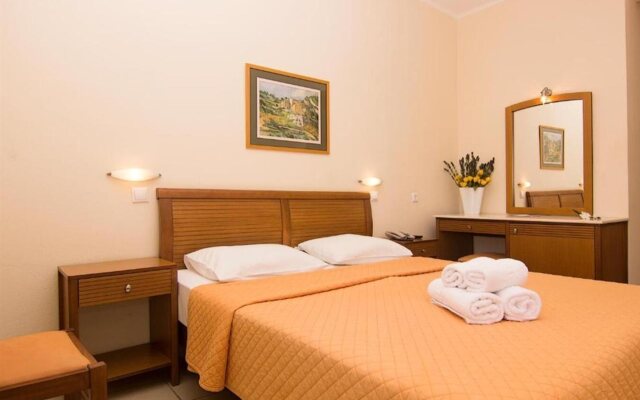 Hotel Stoupa
