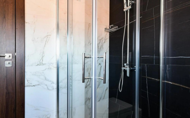 Modern holiday apartment "Libra" with swimming pool