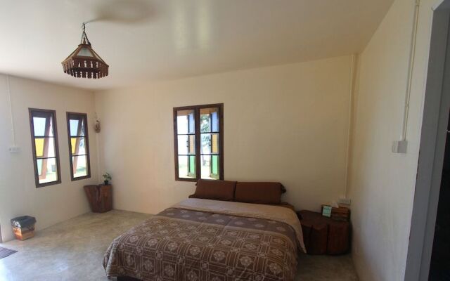 T.K. Beach Resort Koh Mak