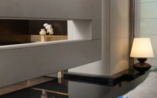 Wuhan Hankou Financial Centre Hong Kong Road ATOUR Hotel