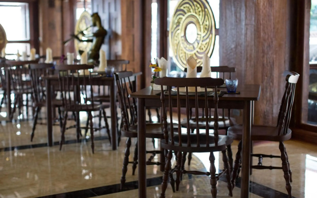 True Siam Rangnam Hotel