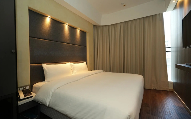 Epoch Hotel