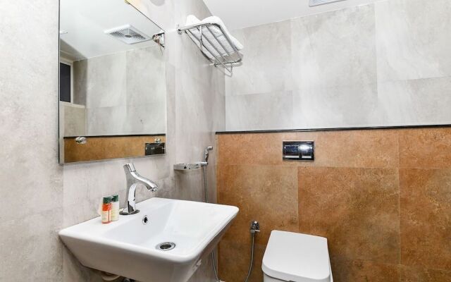 OYO 28129 Hotel Mjm International