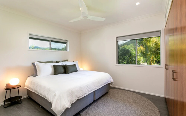 Celeste - at Funnel Bay