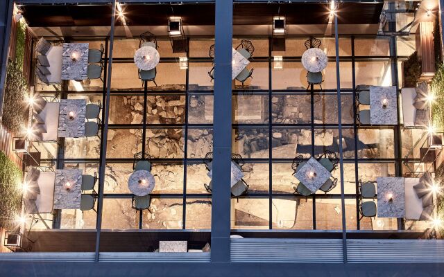 Antigon Urban Chic Hotel