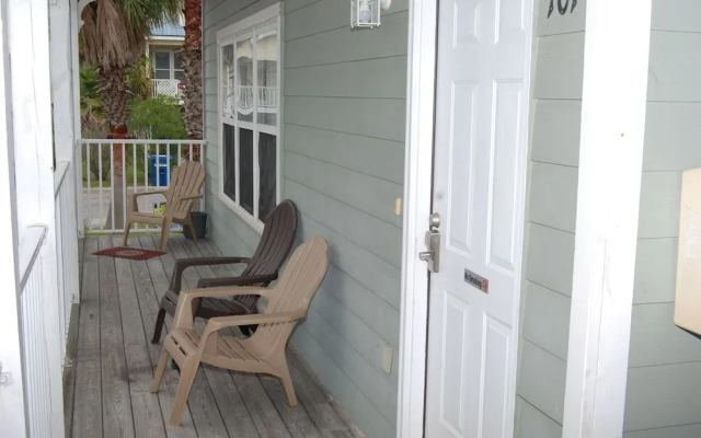 Three C's 101 by RedAwning