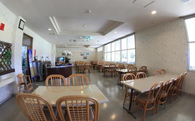 Tokashiku Marine Villege