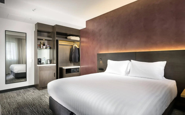 Holiday Inn West Perth by IHG