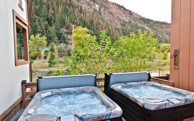 Hot Springs Inn