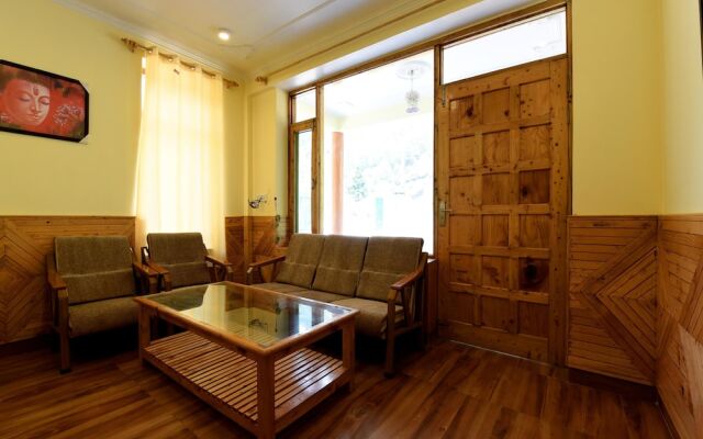 OYO 14580 Home Luxurious Studios Shanag