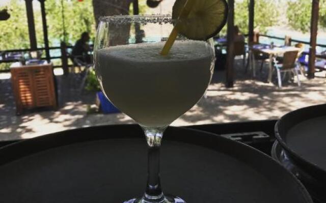 Al Lago Rural Hotel and Restaurant