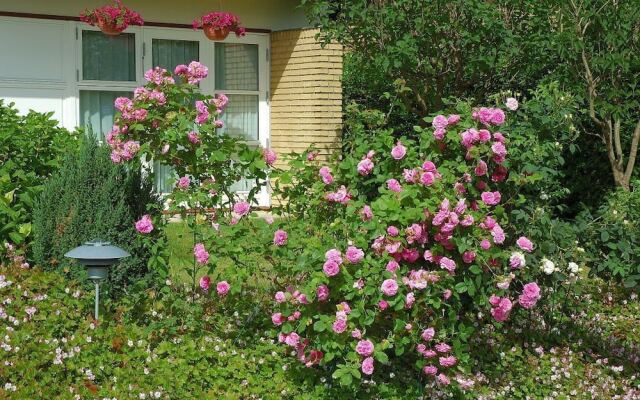 Rose-House Hillerød Bed and Breakfast