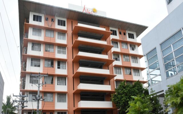 Alicia Tower Residences - Adult Only - Hostel