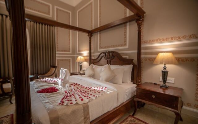 Hotel Seventh Square