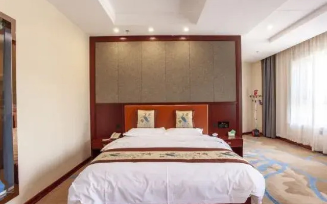 Green Island Hotel