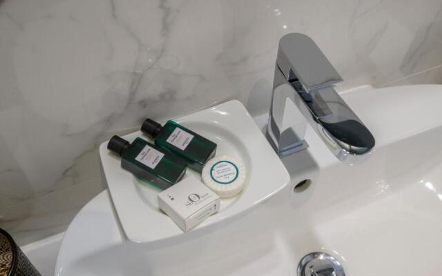 VistAmare Luxury Retreat