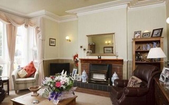 The Broadfield Hotel