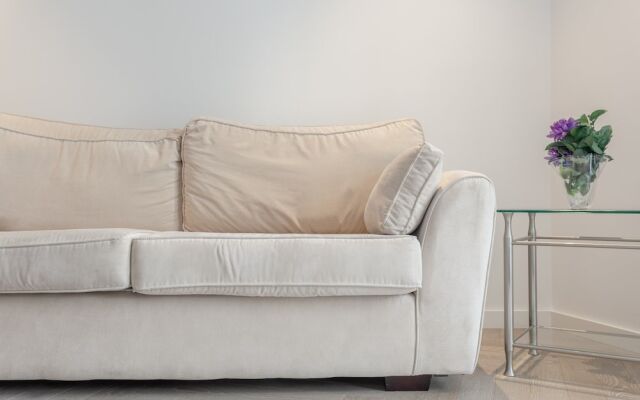 Incredible 1 Bedroom Penthouse with Balcony in Battersea