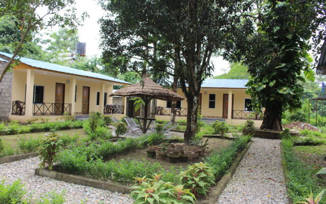 Chitwan Safari Camp & Lodge