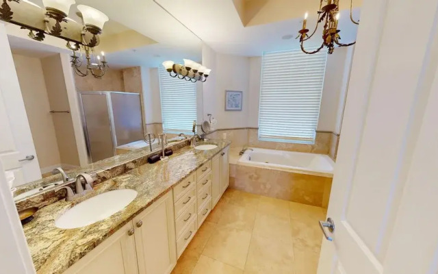 St. Maarten Penthouse 1 3 Bedroom Condo