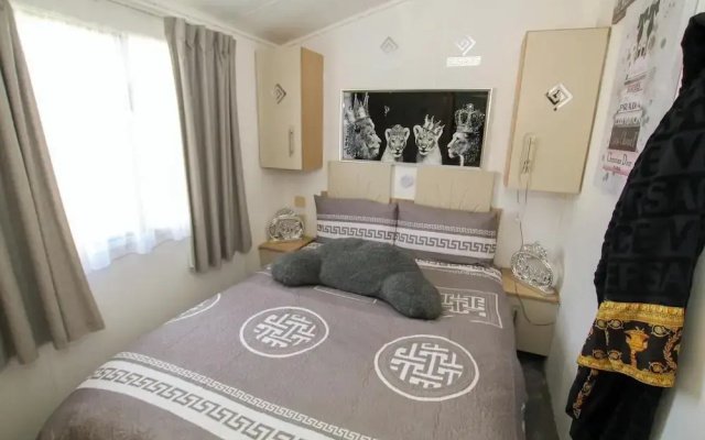 Big2vacation2 Exclusive at new Beach Caravan Park