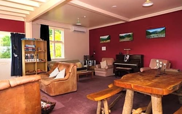 Rawhiti Backpackers