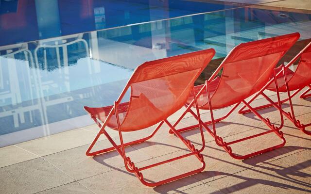 Kyriad Prestige Lyon Est - Saint Priest Eurexpo Hotel and Spa