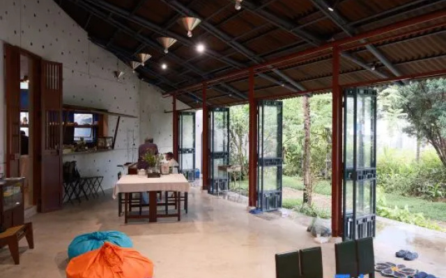 De Hué Space – Outside – Hue